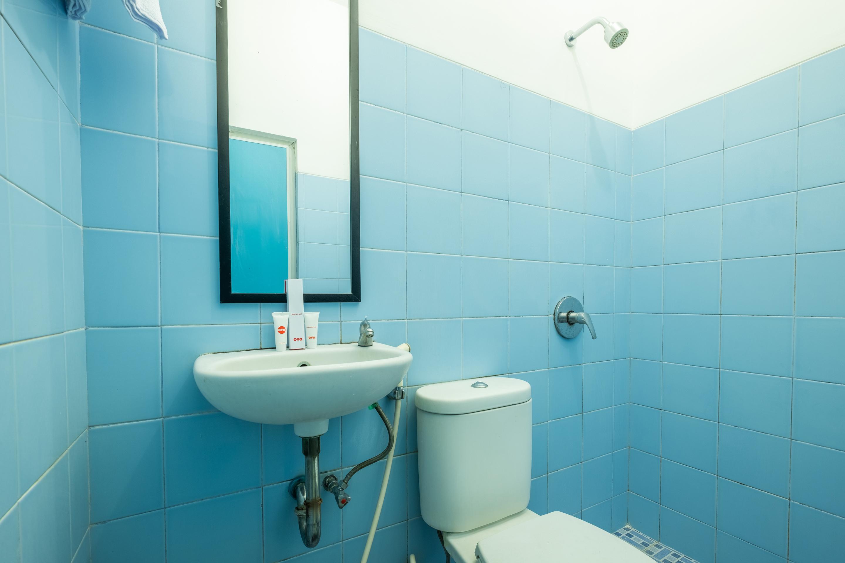 OYO 1460 Anyelir Residence Cirebon Dış mekan fotoğraf