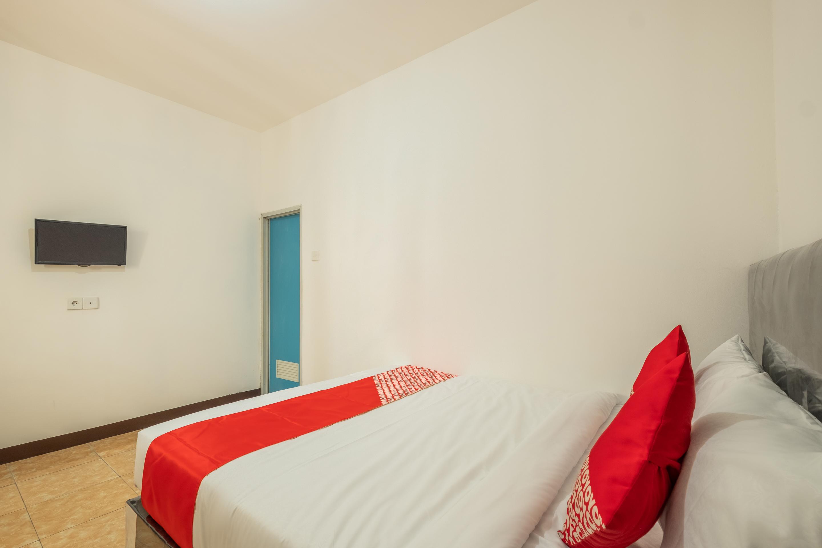 OYO 1460 Anyelir Residence Cirebon Dış mekan fotoğraf