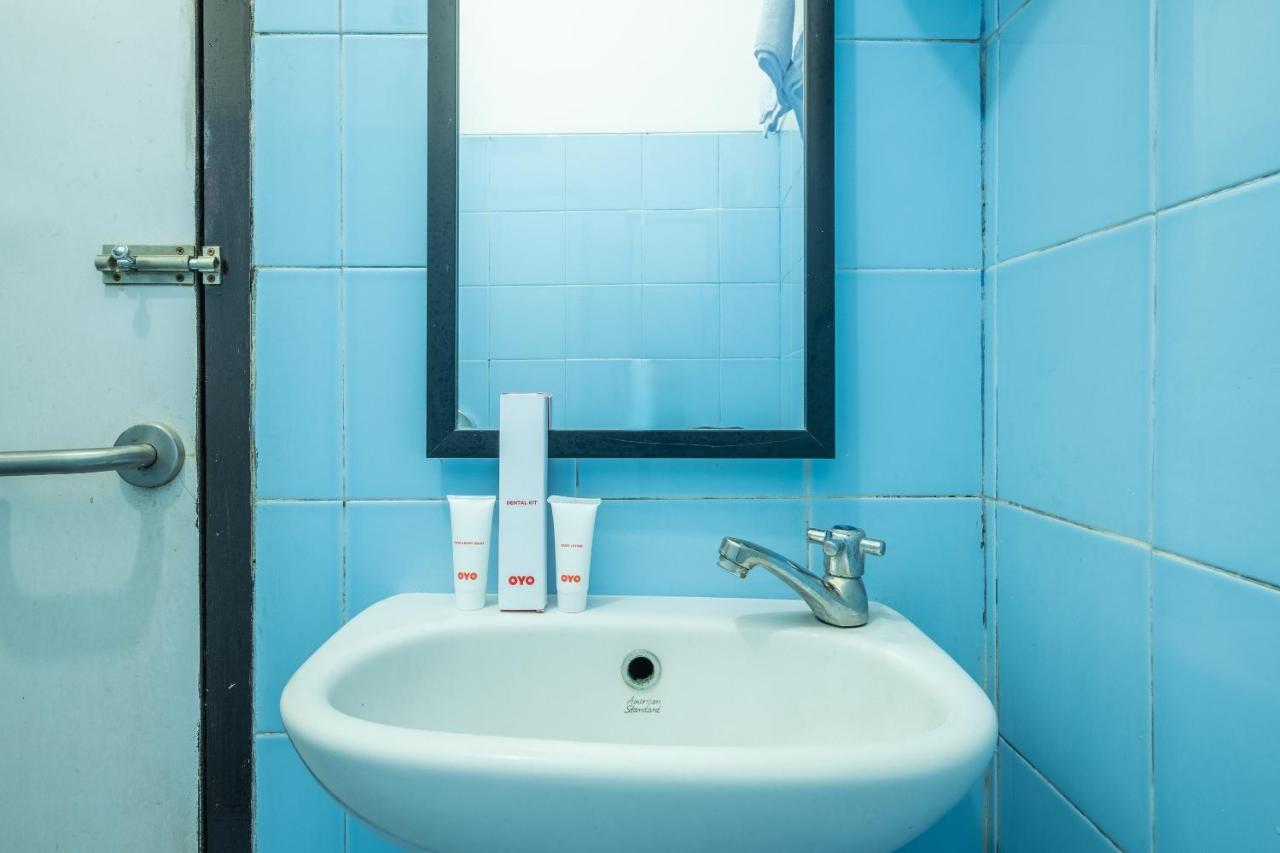 OYO 1460 Anyelir Residence Cirebon Dış mekan fotoğraf